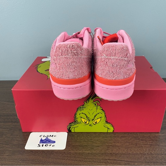 adidas Originals The Grinch  Forum Low CL Pink Suede ID8895 Women's Sz - Picture 4 of 12